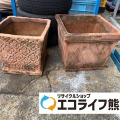 現状お渡しです❗️テラコッタ鉢(大) 4つあります　１つのお値段です
