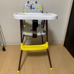 ベビー、キッズ　ハイチェア
