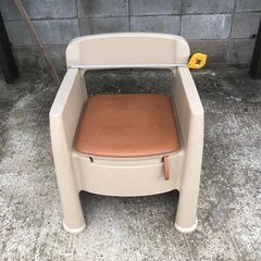 ポータブルトイレ　未使用品です