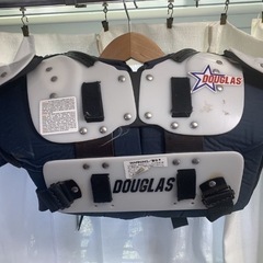 DOUGLAS ダグラス QBK Sサイズ ショルダーパッド アメリカンフットボール アメフト 防具 の画像