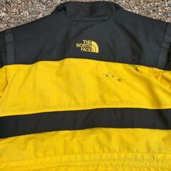 サイズ：Ｍ　North face スキー・スノボ　ウエア　ノースフェース　小難の画像