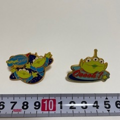 【お譲り先決定しました】リトルグリーンメン　ピンバッジ2個