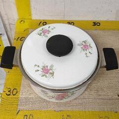 1024-175 ホーロー鍋 マルビシ 昭和レトロ