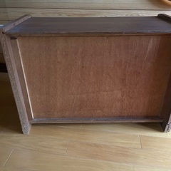 テレビの台の画像