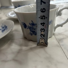 ナゴヤセラミック　レトロ　青い花柄のカップとソーサー 3個セット　の画像