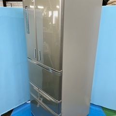38）冷蔵庫・TOSHIBA・6ドア・548ℓ・2011年製