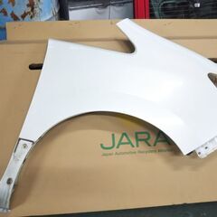 日産 セレナ 右フロント フェンダー C26 前期 ハイウェイスター