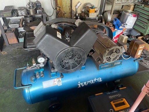 配達・設置可能?レシプロコンプレッサー アネスト岩田 CS-265P