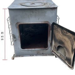暖炉，ストーブ　煙突ありますの画像