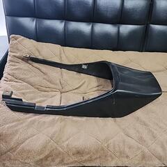 ZRX400 テール　カウル　純正品　割れ欠け無しの画像