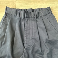 【GU】３本セット×チノツータックバギースラックス ネイビーの画像