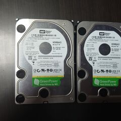 ハードディスク６台の画像