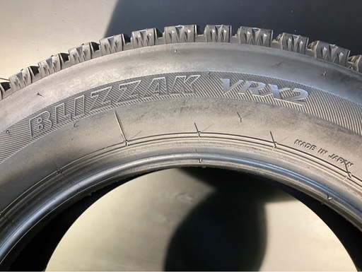 引取限定【9.9分山】2019年 165/65R14 ブリジ ストンブリック VRX2★4本セット タイヤまにあ