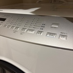 ドラム式洗濯機 FLK842Z-W  洗剤自動投入機能ありの画像