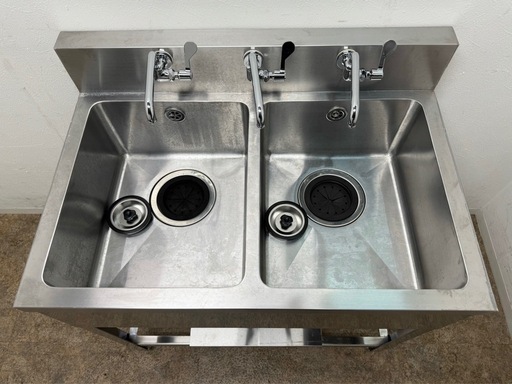 ステンレス　業務用　2層シンク流し台　蛇口付き　厨房　飲食店　W９００ｘD６００ｘH８００ｍｍ