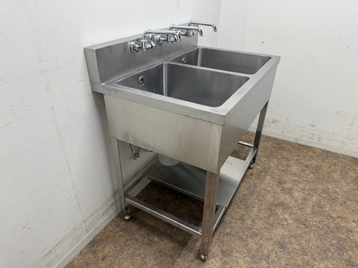 ステンレス　業務用　2層シンク流し台　蛇口付き　厨房　飲食店　W９００ｘD６００ｘH８００ｍｍ
