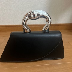 ハンドバック