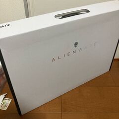Alienware m17 ラップトップ (ボックス)