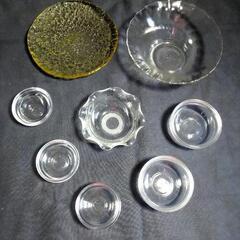 ガラス食器いろいろの画像
