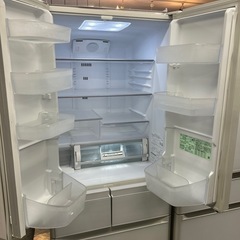 HITACHI 6ドア冷蔵庫の画像