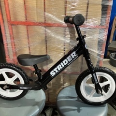 キックバイク　ストライダー　STRIDER12 黒　（幼児用自転車）の画像