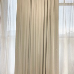 カーテン　差し上げます。