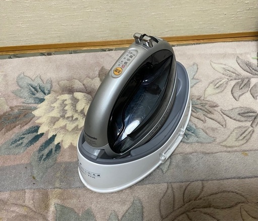 パナソニック コードレスアイロン　NI-WL600