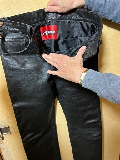 ライダースパンツ