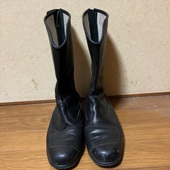 ライダースブーツ
