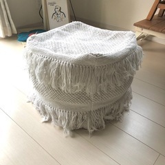 ニトリ ビーズクッション ヌードプーフ プフ コットンフリンジ ...