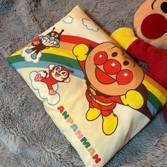 アンパンマンクッション2種の画像