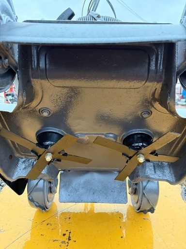 岩手　OREC オーレックスパイダーモア SP851A 自走式傾斜地草刈機 4WD 畔草刈り 手押し草刈機　刃新品 遠心クラッチ新品 