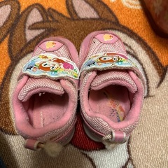 アンパンマン　ドキンちゃん　靴