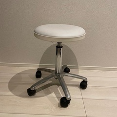 椅子　エステサロン　ネイルサロンの画像