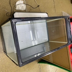 60cm水槽 熱帯魚 補修跡ありの画像