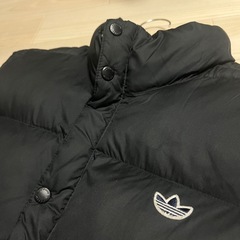 美品、あったかダウンベスト　adidas originals