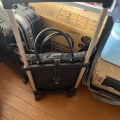 旅行かばんの画像