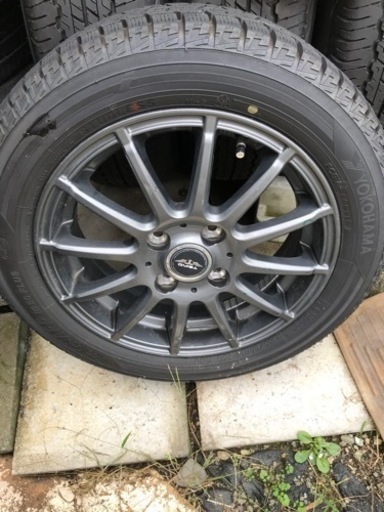 4本ですが1本ホイールのみです