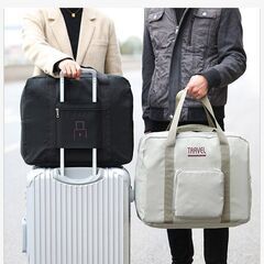 新品　送料無料　大容量折り畳みトラベルバッグ　サイドポケット　コンパクト　荷物バッグ 　お出かけ　出張用の画像