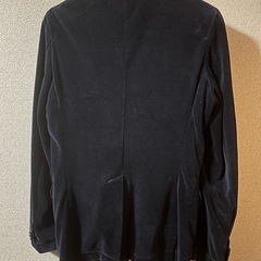 ベルベット生地紺色ジャケットメンズの画像