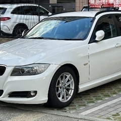 BMW 320i ツーリングワゴン　年末特別価格