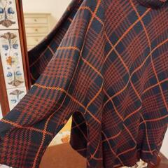 試着のみ未使用　タグなし　アーモワールカプリス　取り扱いブランド　秋冬用トップスの画像