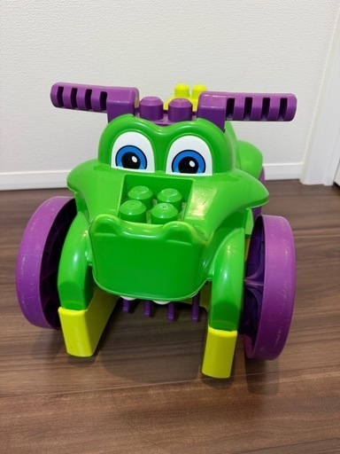 断捨離中‼️子供おもちゃワニブロックカー
