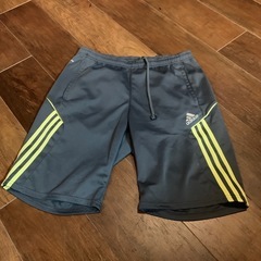 adidas   アディダス ランニングパンツ　Mサイズ　 