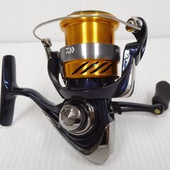 美品！Daiwa ダイワ 24 REVROS レブロス スピニン...