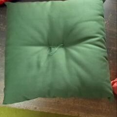 高級座布団大小4点の画像