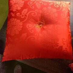 高級座布団大小4点の画像