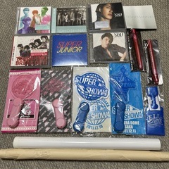 東方神起とSUPER JUNIORのグッズ