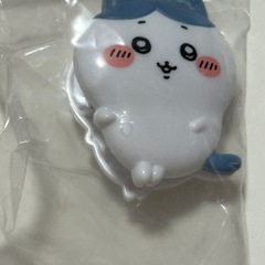 ちいかわ　ハチワレ　ガチャ　カプセルトイ　クリップ　はさむんです
