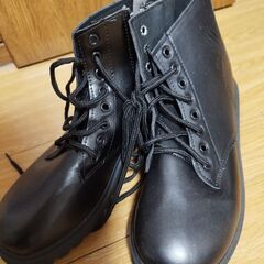 【未使用】　ショート　ブーツ　24〜24.5cmの画像